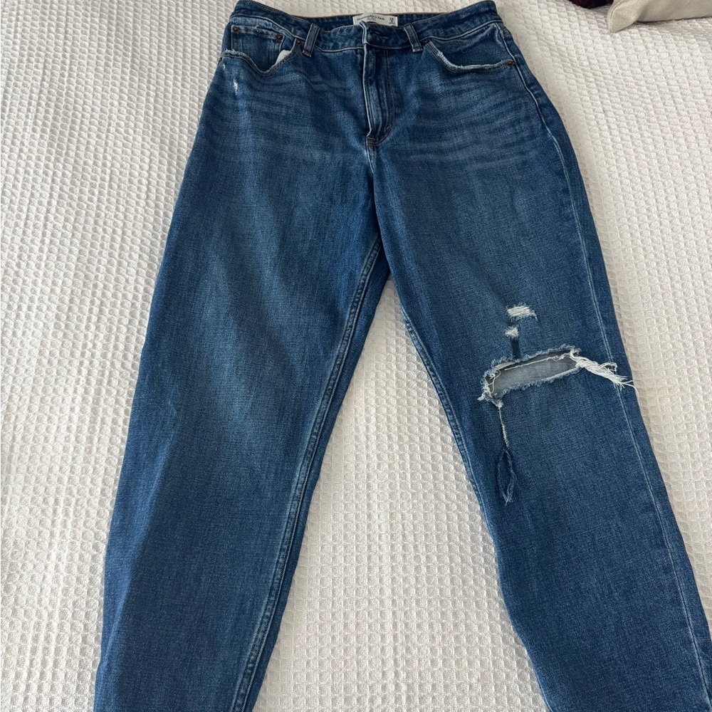 ABERCROMBIE & FITCH CURVE LOVE MOM JEAN 6/28